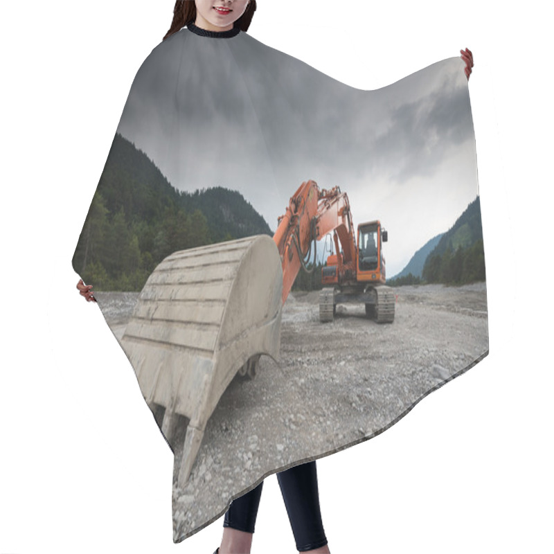 Personality  Perspective Of Digger Power Shovel In Red On Gravel Hair Cutting Cape