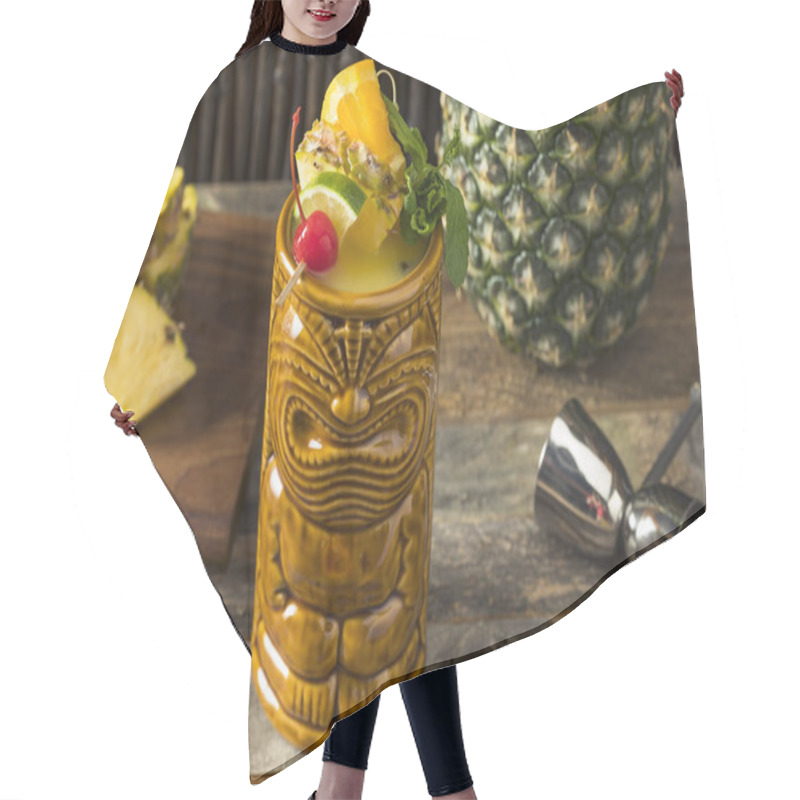 Personality  Refreshing Cold Tiki Drink Cocktails Hair Cutting Cape