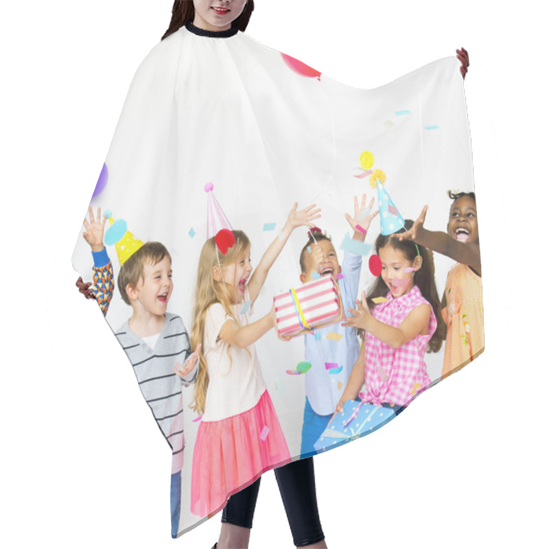 Personality  Kids On Birthday Party Hair Cutting Cape