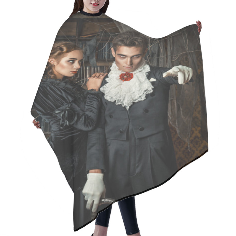 Personality  Immortal Man And Woman Hair Cutting Cape