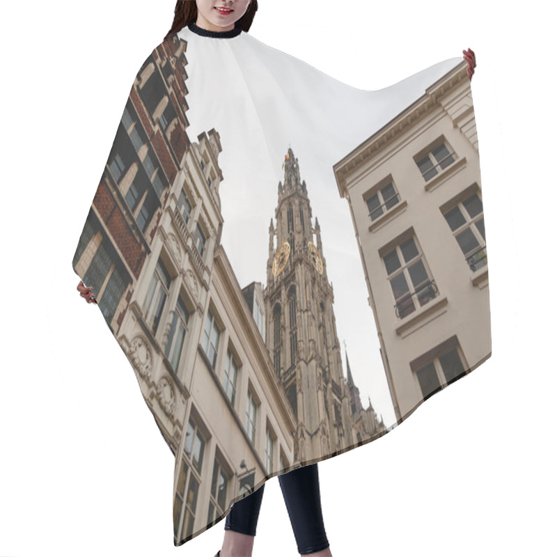 Personality  Architecture Hair Cutting Cape