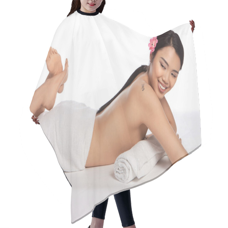 Personality  Beautiful Topless Asian Woman Hair Cutting Cape