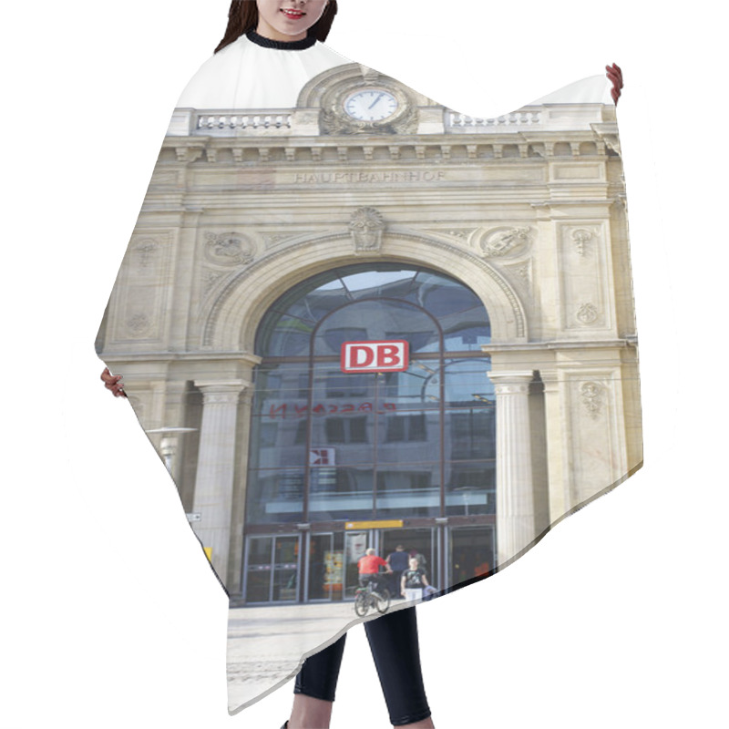 Personality  Entrance Magdeburg Main Station Hair Cutting Cape