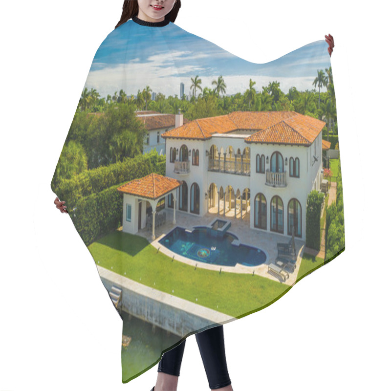 Personality  Aerial Photo Luxury Miami Waterfront Mansions Shot With Drone Hair Cutting Cape