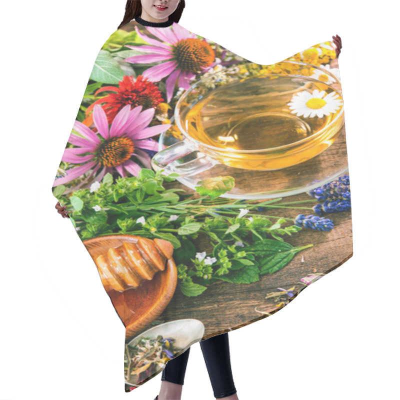 Personality  Herbal Tea With Honey Hair Cutting Cape