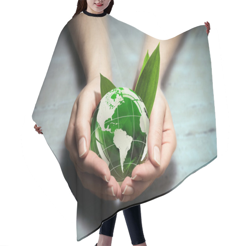 Personality  Protect The Green Of America In Your Hands Hair Cutting Cape