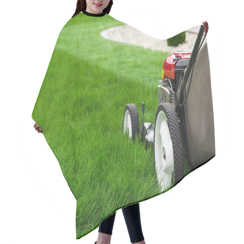 Personality  Lawn Mower Hair Cutting Cape