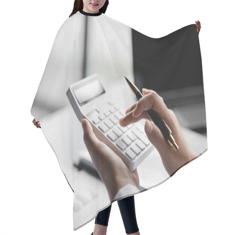 Personality  Businessman Is Using A Calculator To Calculate Company Financial Figures From Earnings Papers, A Businessman Sitting In His Office Where The Company Financial Chart Is Placed. Hair Cutting Cape