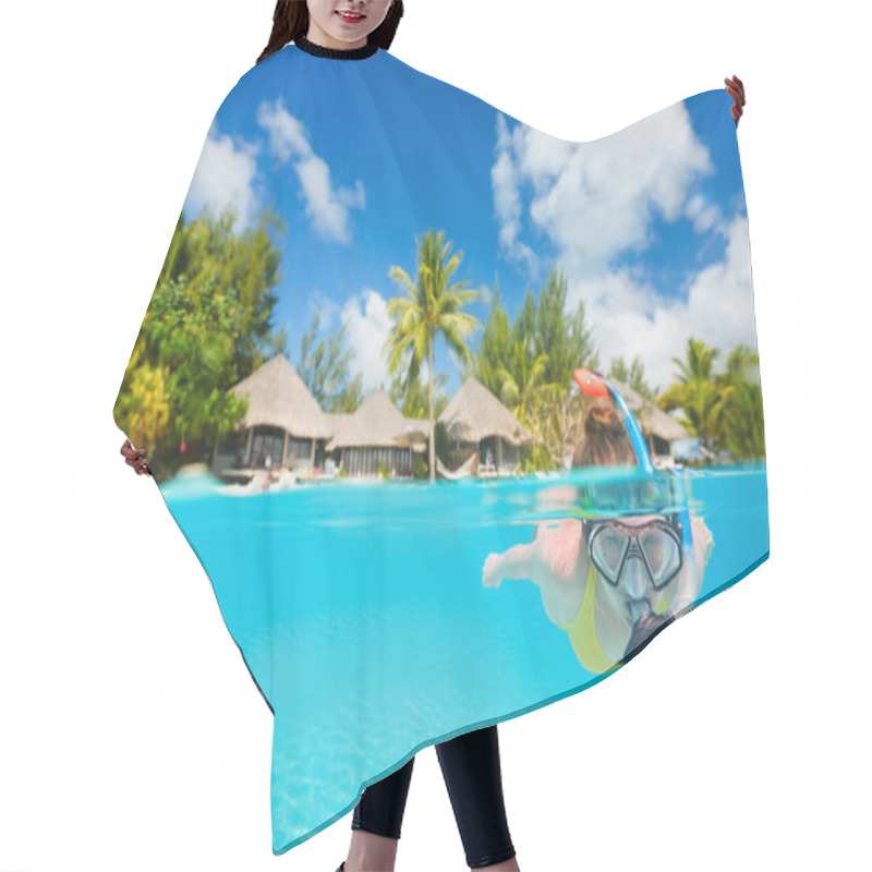 Personality  Woman Snorkeling Hair Cutting Cape