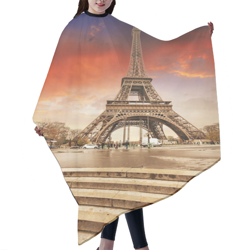 Personality  Gorgeous Wideangle View Of Eiffel Tower Hair Cutting Cape