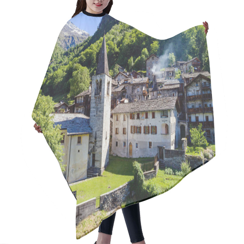 Personality  Savogno - Valchiavenna (IT) - Aerial View Hair Cutting Cape