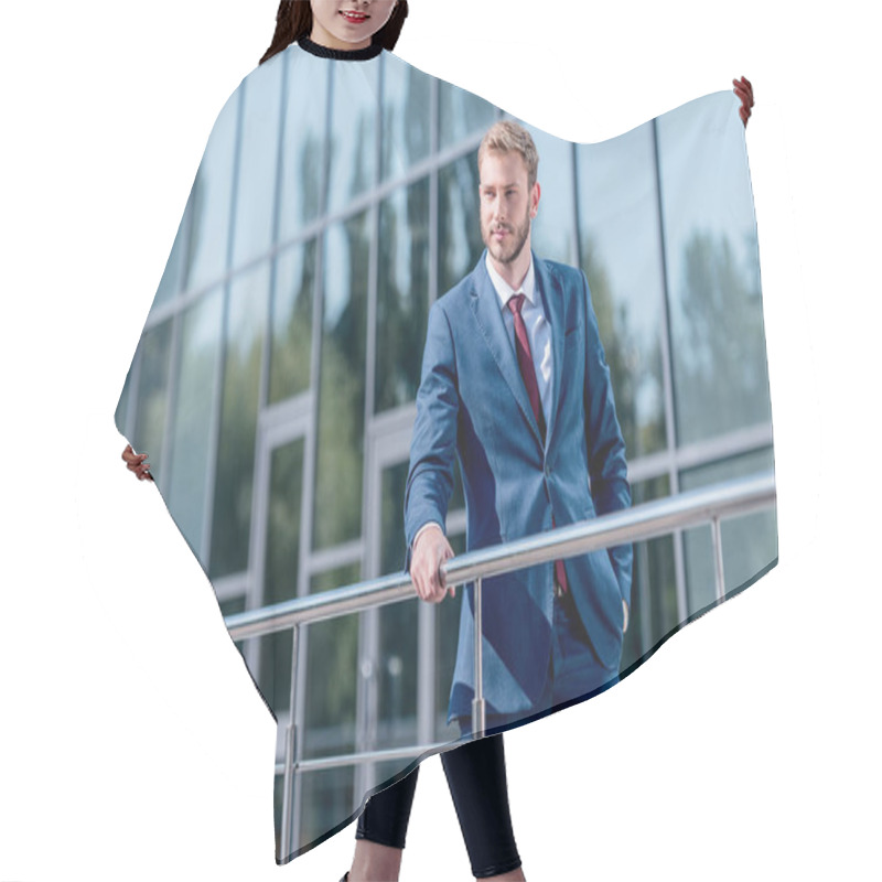 Personality  Businessman Hair Cutting Cape