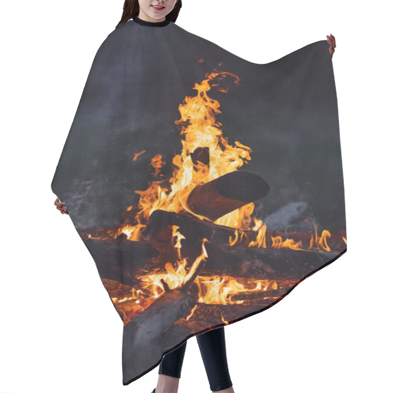 Personality  Campfire Hair Cutting Cape