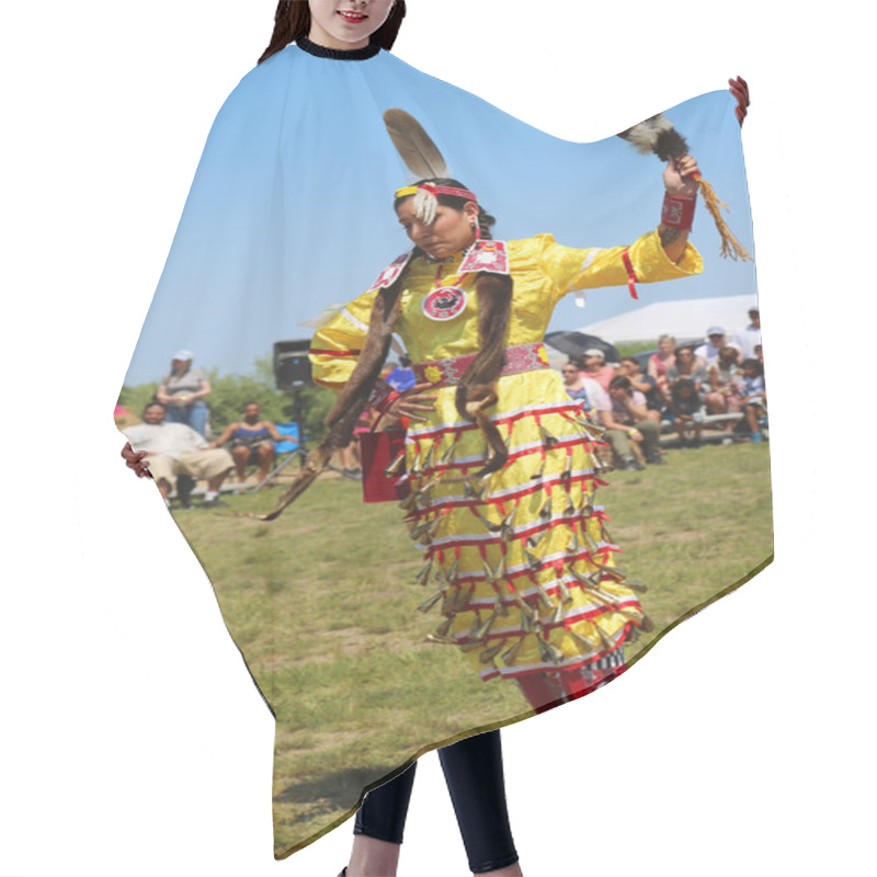 Personality  Unidentified Native American Dancer At The NYC Pow Wow Hair Cutting Cape