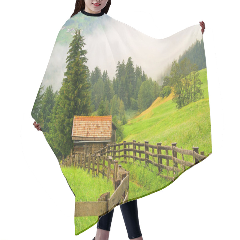 Personality  Chalet 15 Hair Cutting Cape