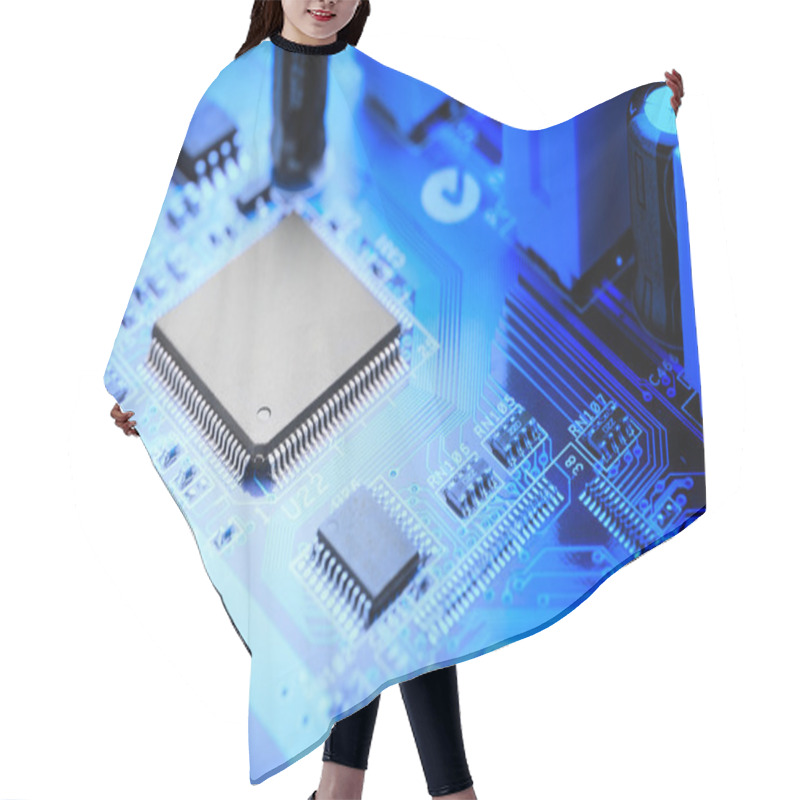 Personality  Microchip Hair Cutting Cape