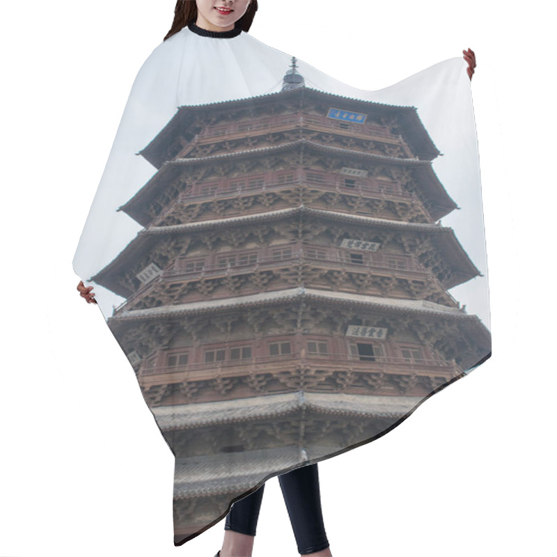 Personality  View Of Traditional Pagoda On Cloudy Sky Background, China Hair Cutting Cape