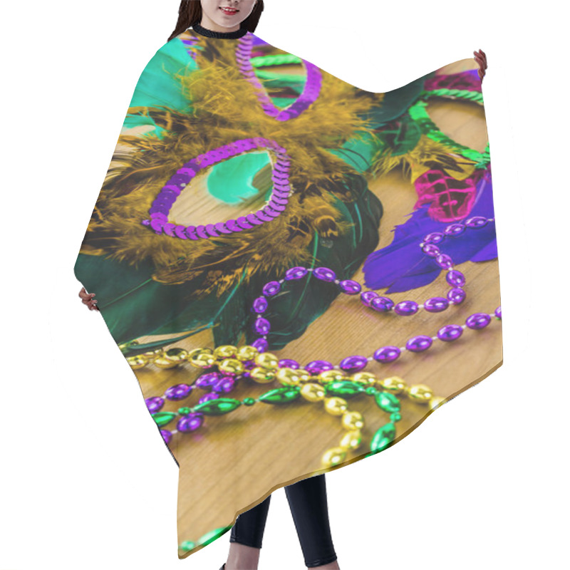 Personality  Mardi Gras Decorations At Table Hair Cutting Cape