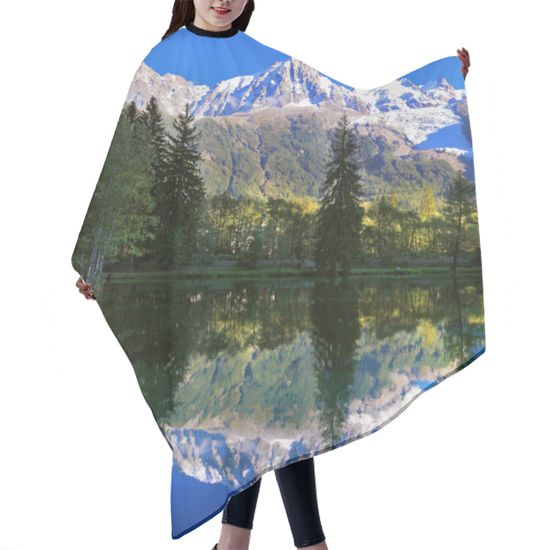 Personality  Snowy Mountains And Evergreen Forests Hair Cutting Cape