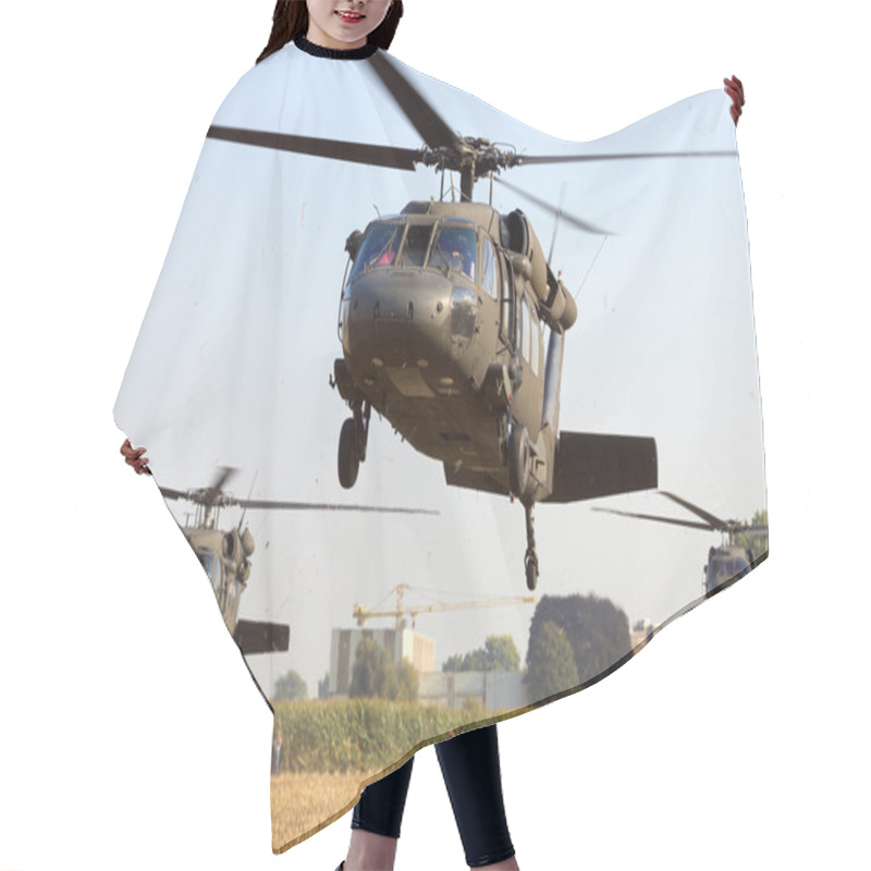 Personality  US Black Hawks Hair Cutting Cape