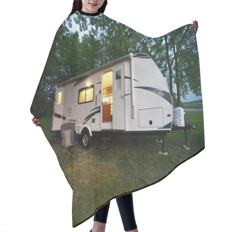 Personality  25 Feet Travel Trailer Hair Cutting Cape