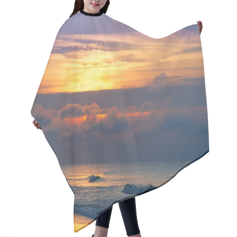 Personality  Emerald Isle Morning Hair Cutting Cape