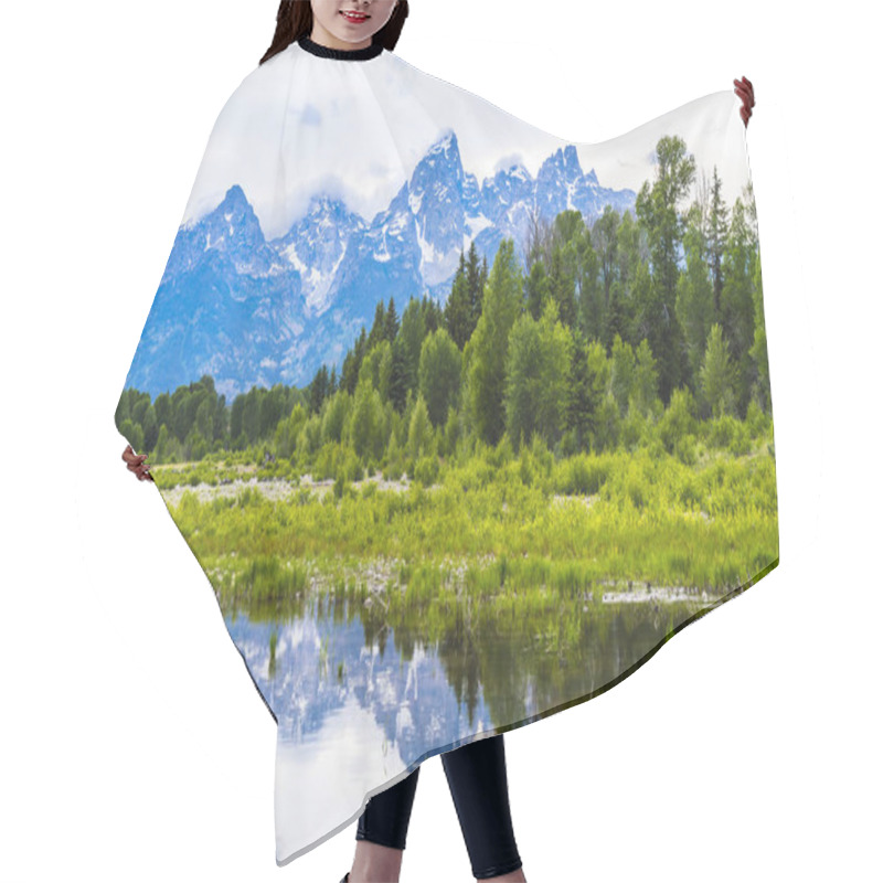 Personality  Grand Teton National Park On The Day With Reflection In River. Hair Cutting Cape