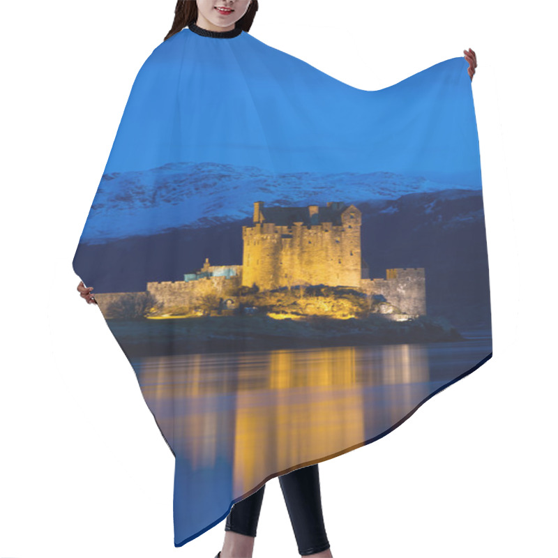 Personality  Eilean Donan Castle, Scotland Hair Cutting Cape