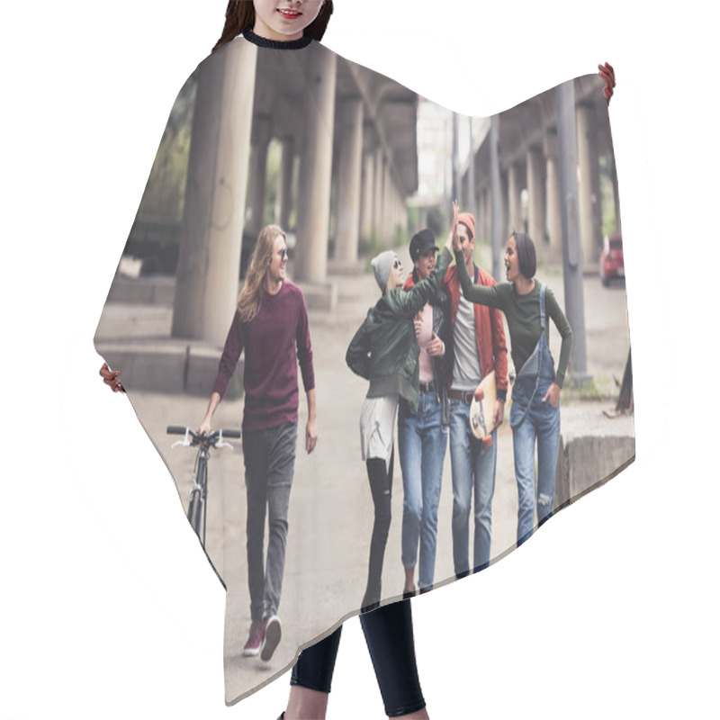 Personality  Stylish People Walking Outdoors Hair Cutting Cape