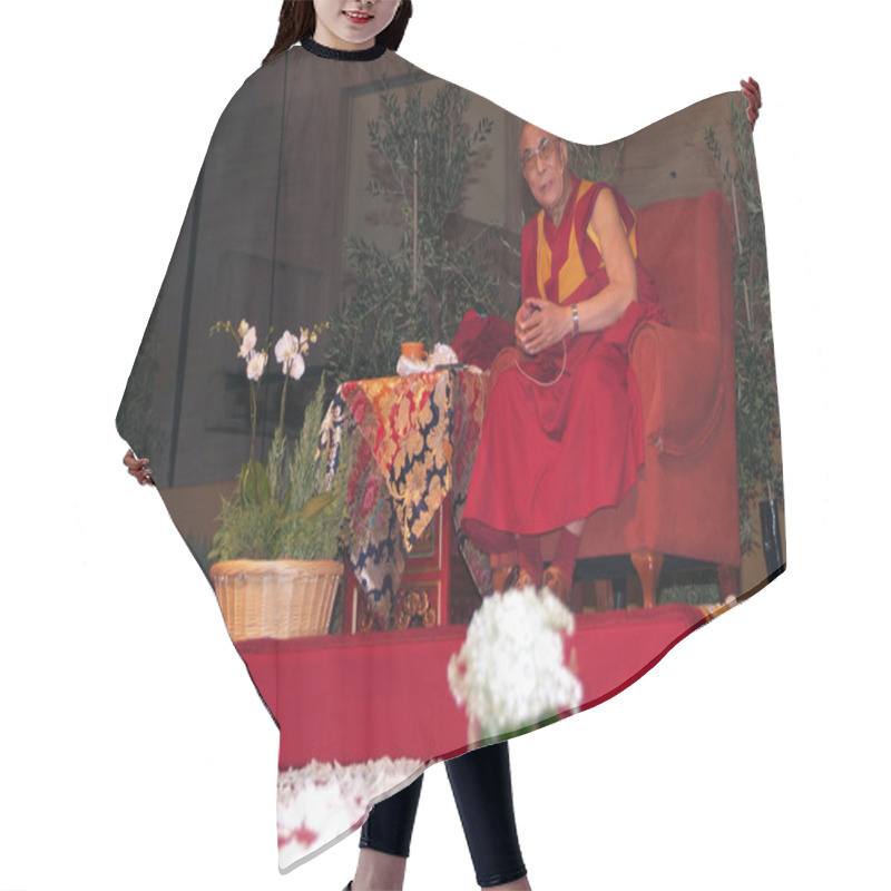 Personality  Dalai Lama Hair Cutting Cape