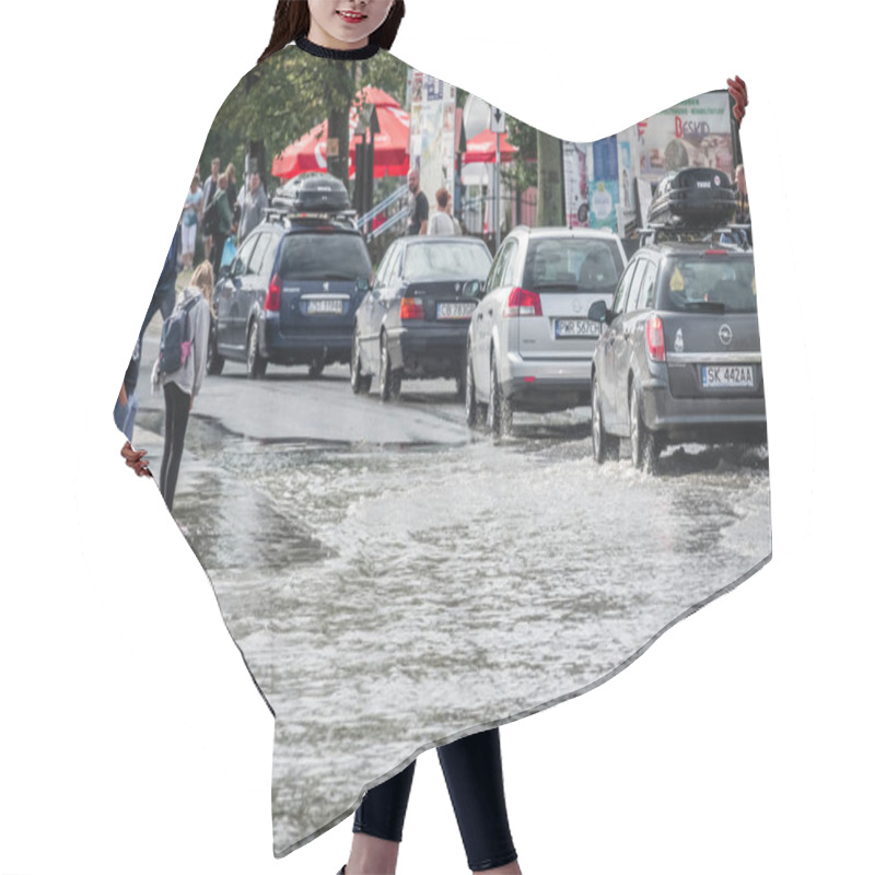 Personality  Cars On A Flooded Street Hair Cutting Cape