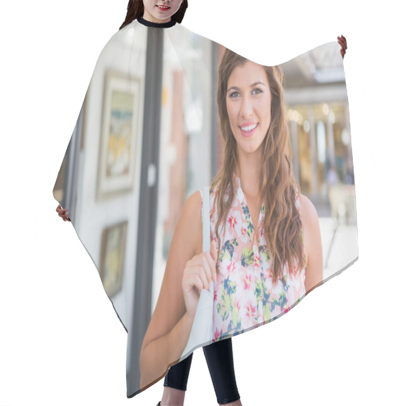 Personality  Woman Looking At Camera At Shopping Mall Hair Cutting Cape