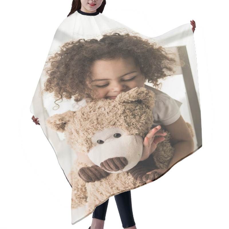 Personality  Baby Girl With Teddy Bear Hair Cutting Cape