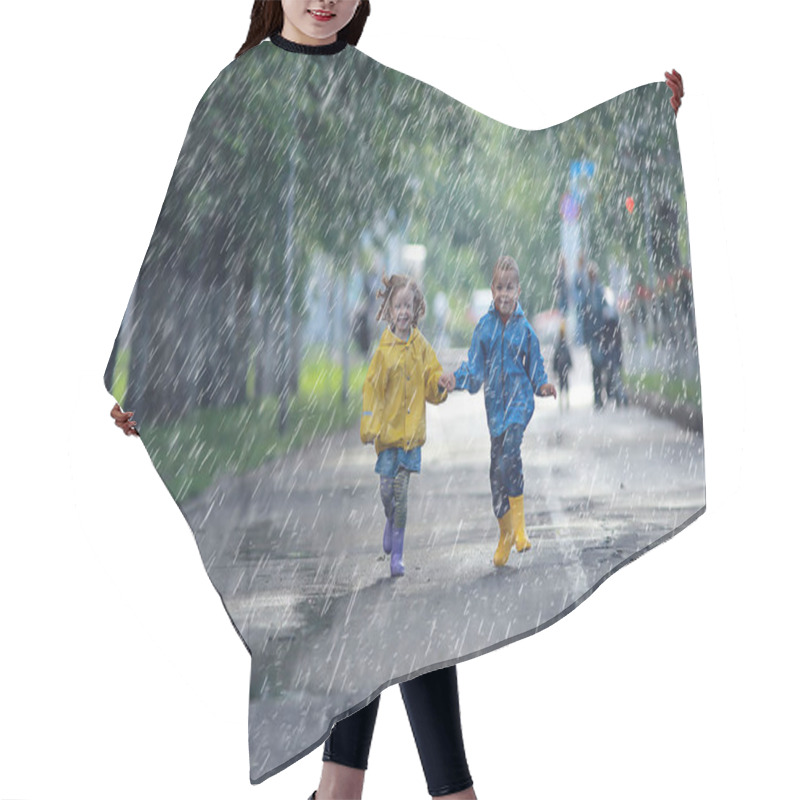 Personality  Children Run In Raincoats / Summer Park, Rain, Walk Brother And Sister, Children Boy And Girl Hair Cutting Cape