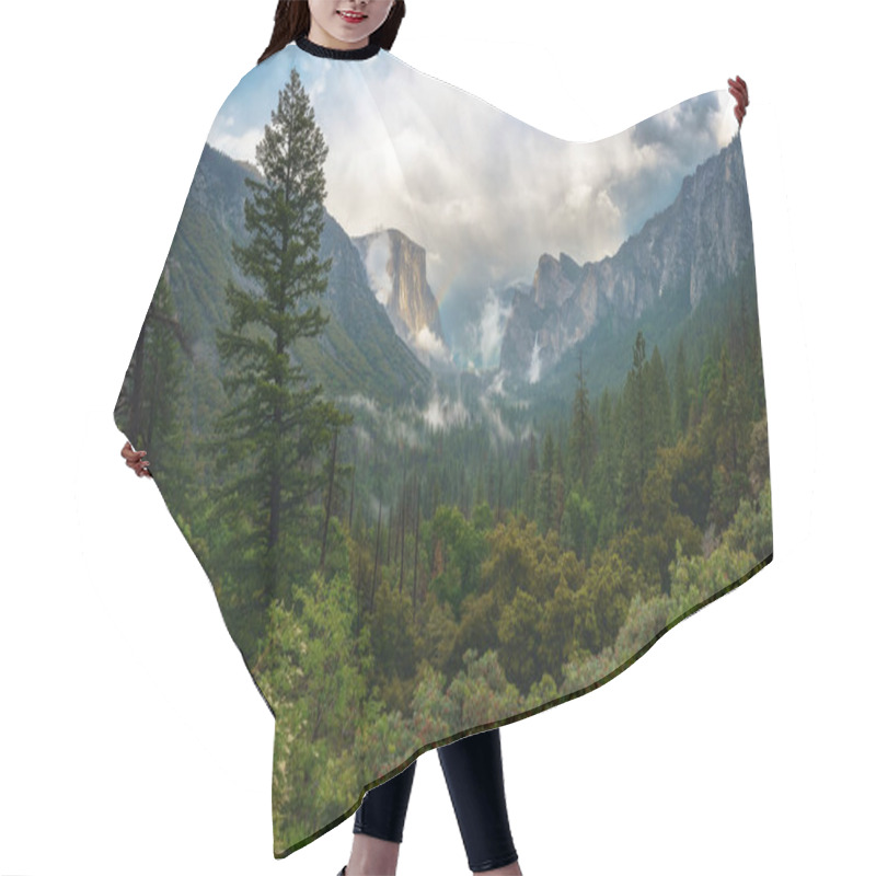 Personality  Rainbow At The Tunnel View In Yosemite National Park In California In The Usa Hair Cutting Cape