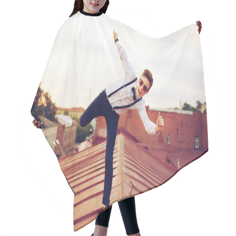 Personality  Young Happy Hipster Girl Jump On Roof Hair Cutting Cape