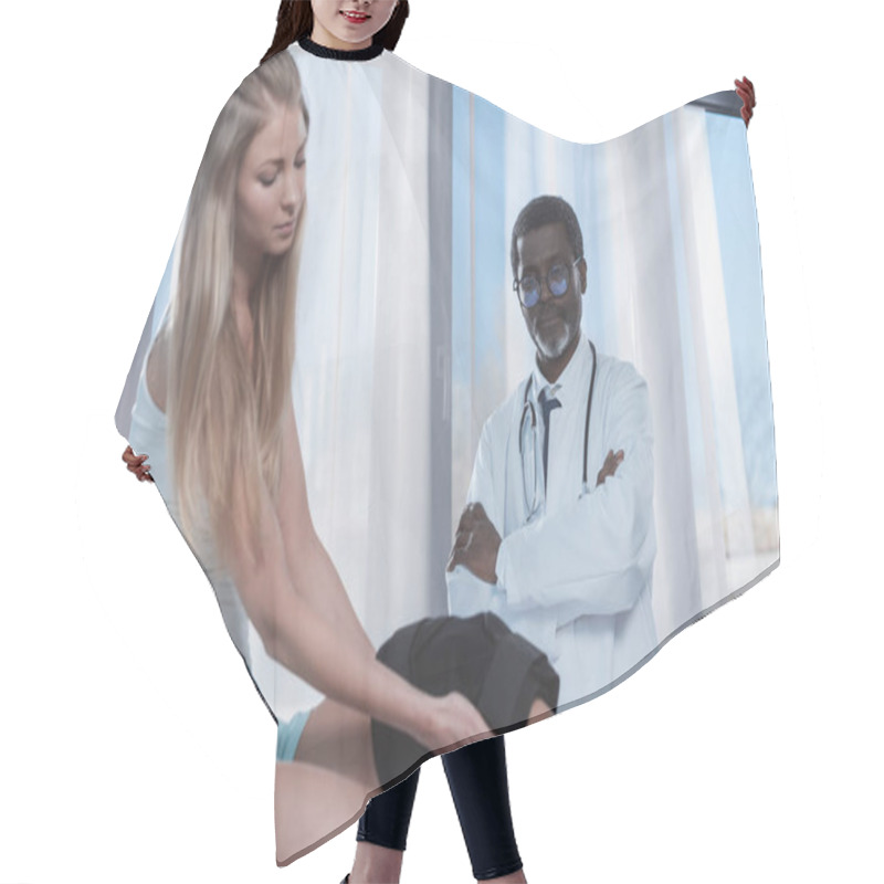 Personality  Patient Showing Doctor Injured Leg Hair Cutting Cape