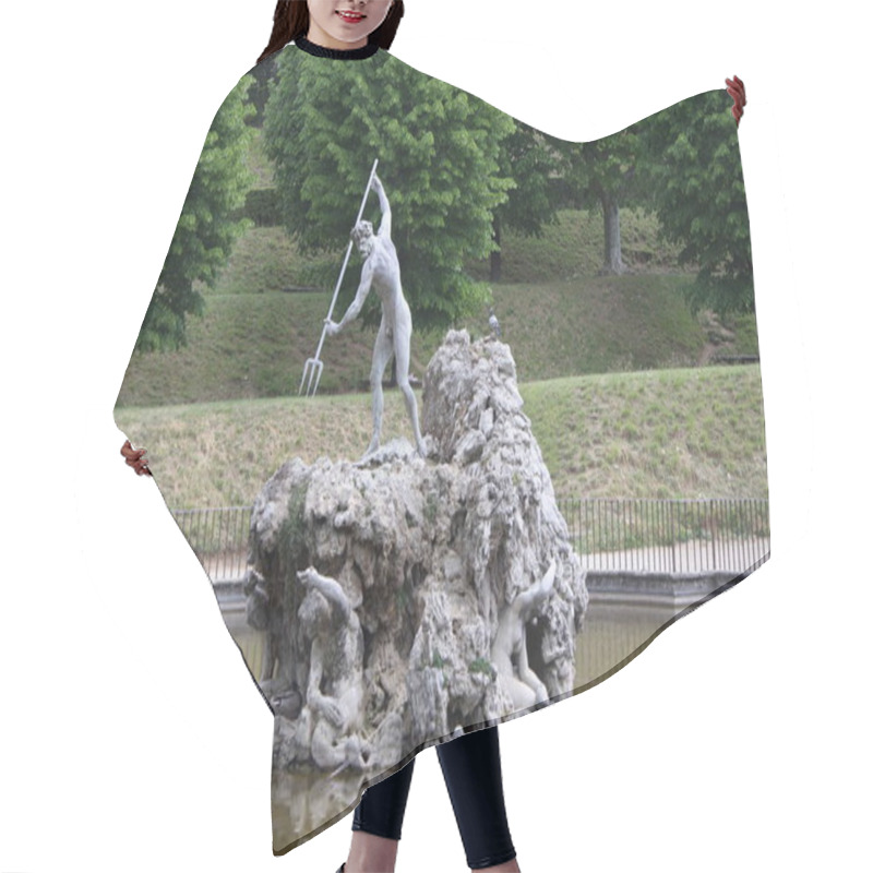 Personality  Neptune Fountain In The Center Of The Boboli Gardens. The Sculptor, Stoldo Lorenzi. Florence Hair Cutting Cape