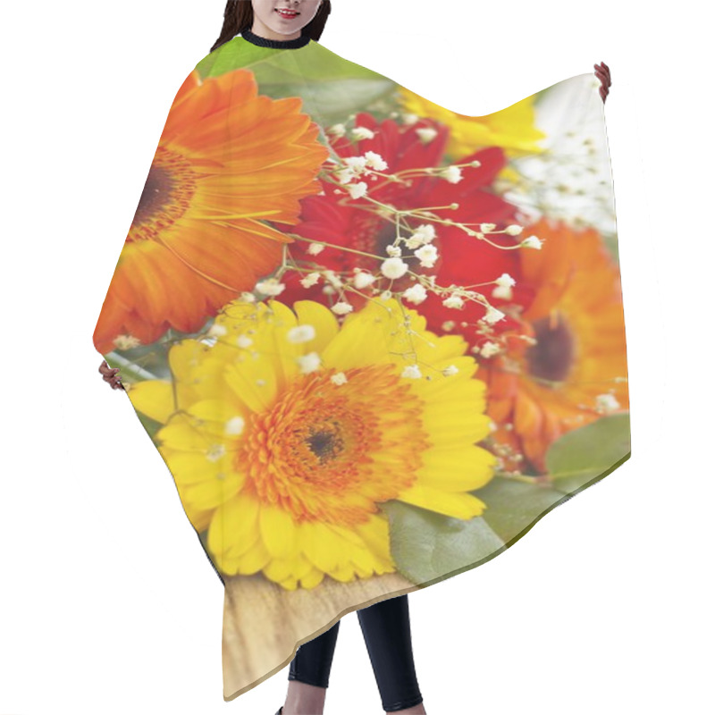 Personality  Gerbera Bouquet Hair Cutting Cape