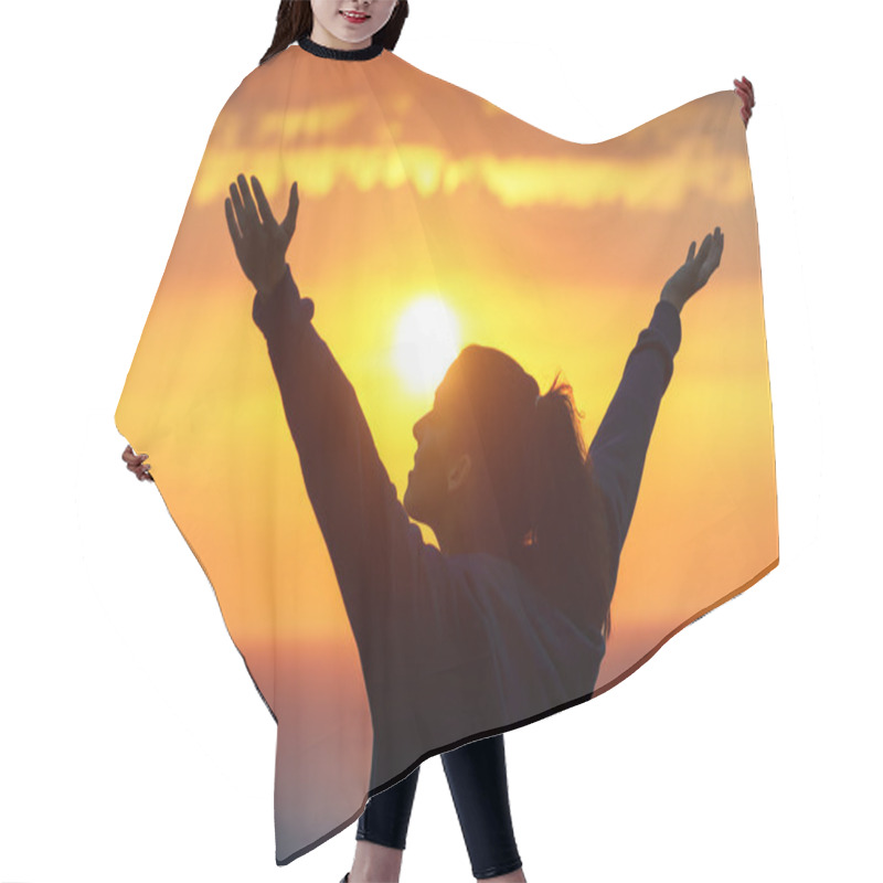 Personality  Woman Praising And Enjoying Golden Sunset Hair Cutting Cape