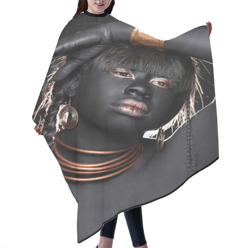 Personality  African American Woman Wearing Tribal Inspired Fashion Hair Cutting Cape