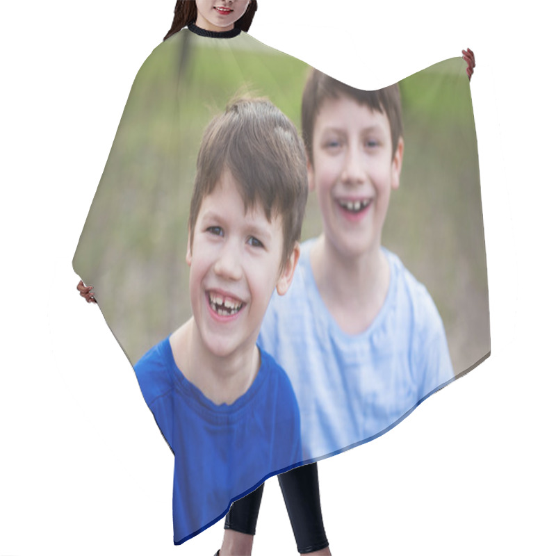 Personality  Happy Little Caucasian Boys Laughing Outdoor Hair Cutting Cape