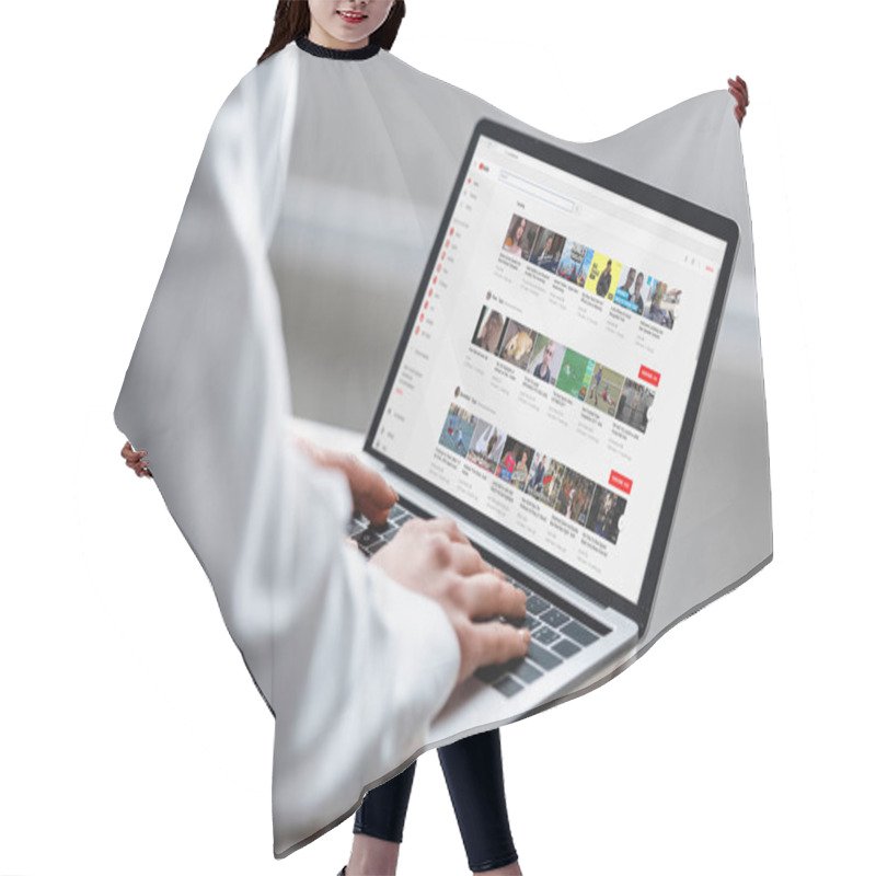 Personality  Cropped View Of Woman Using Laptop With Youtube Website On Screen Hair Cutting Cape