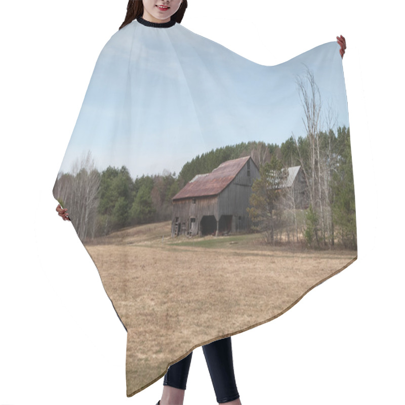 Personality  Barn In A Village Hair Cutting Cape