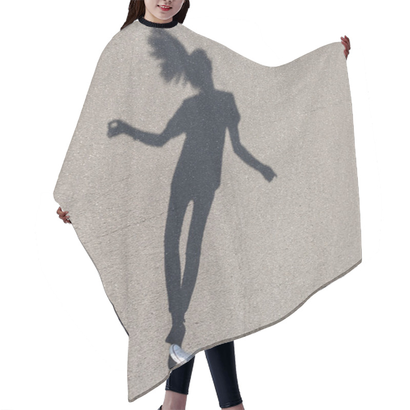 Personality  Photo Of Shadow Of Girl Dancing At Street Hair Cutting Cape