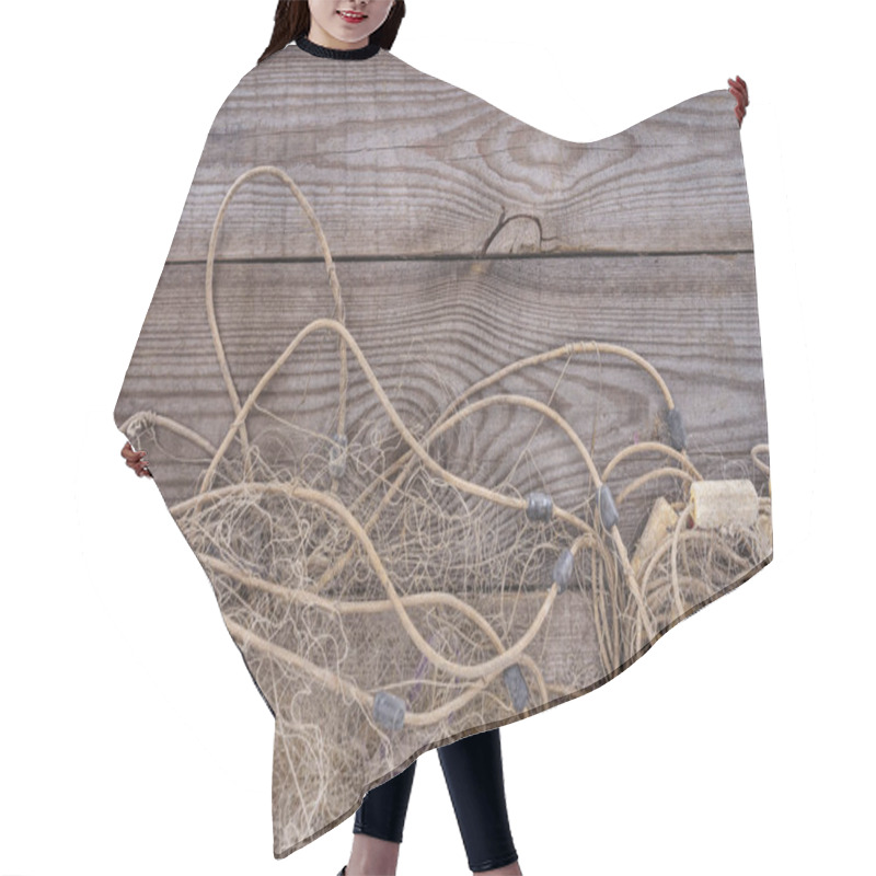 Personality  Flat Lay With Fishing Net On Wooden Background Hair Cutting Cape