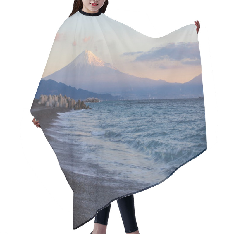 Personality  Mountain Fuji And Lake Hair Cutting Cape