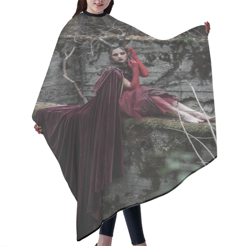 Personality  Dark Fairy In The Forest Hair Cutting Cape