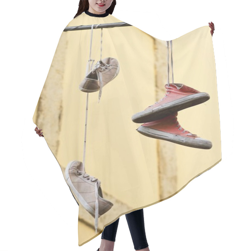 Personality  Sneakers Hair Cutting Cape