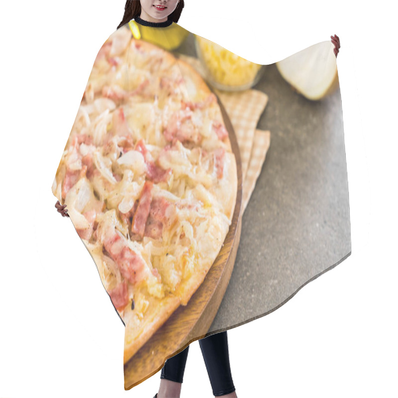 Personality  Tarte Flambe Pizza  Hair Cutting Cape